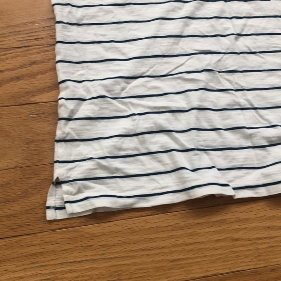 Madewell Whisper Cotton V-Neck w/ Pocket - Grey / Blue Thin Stripes - Picture 16 of 16